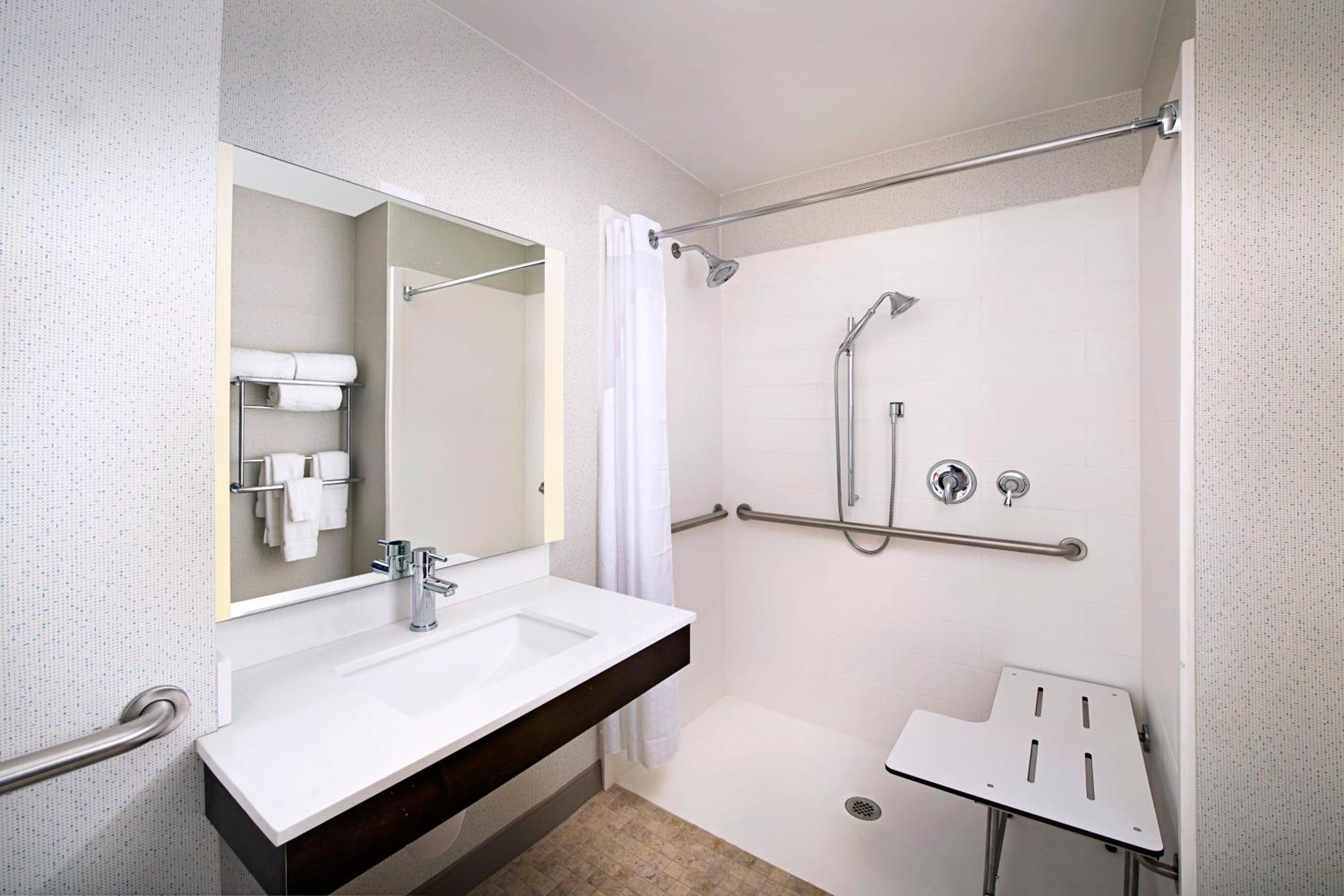 Holiday Inn Express & Suites Baltimore - BWI Airport North By Ihg Linthicum Exterior foto